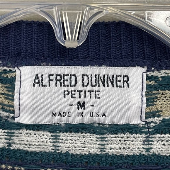 Vintage Alfred Dunner Button Up Sweater Cardigan Med petite Striped Geometric - Picture 2 of 8